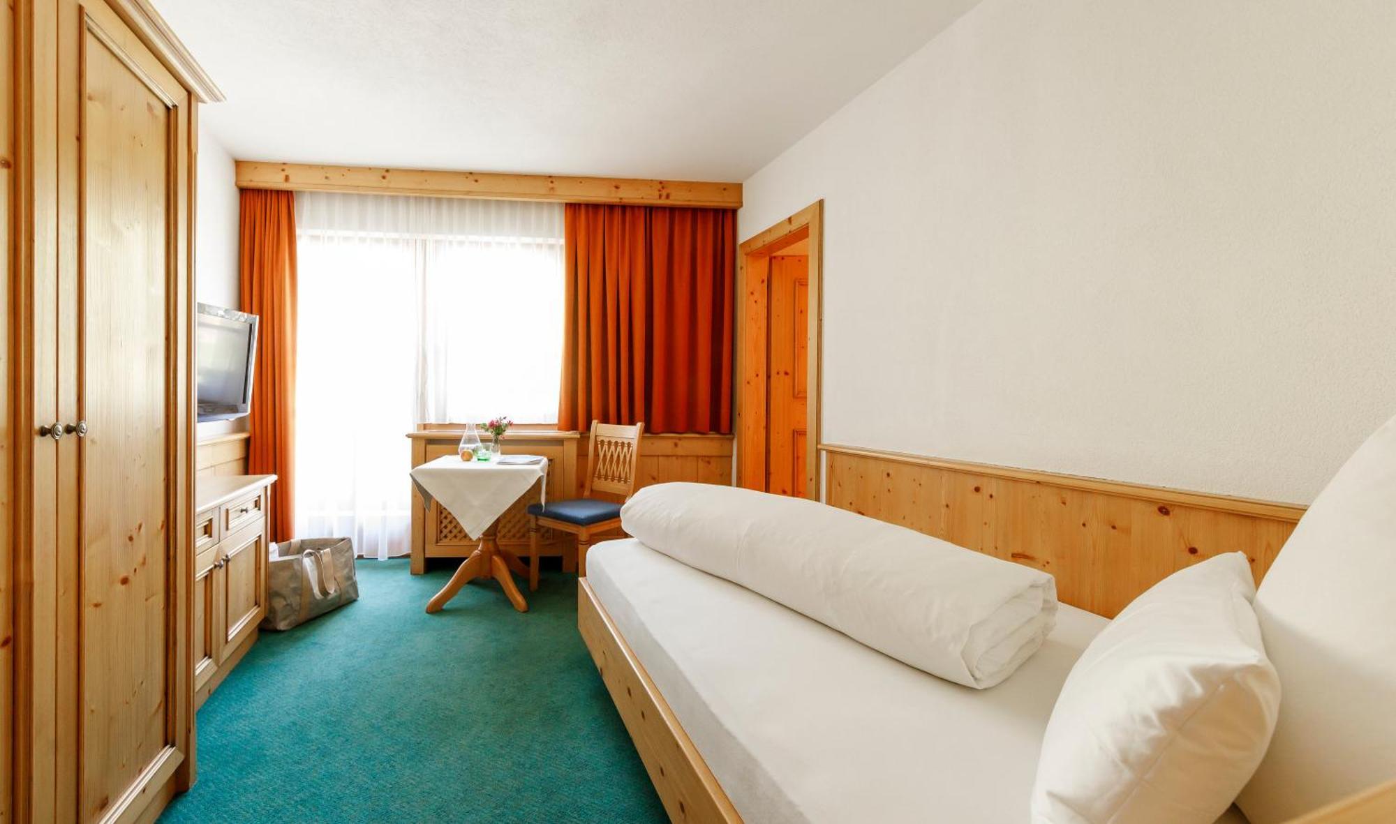 Hotel Astoria Замнаун Экстерьер фото